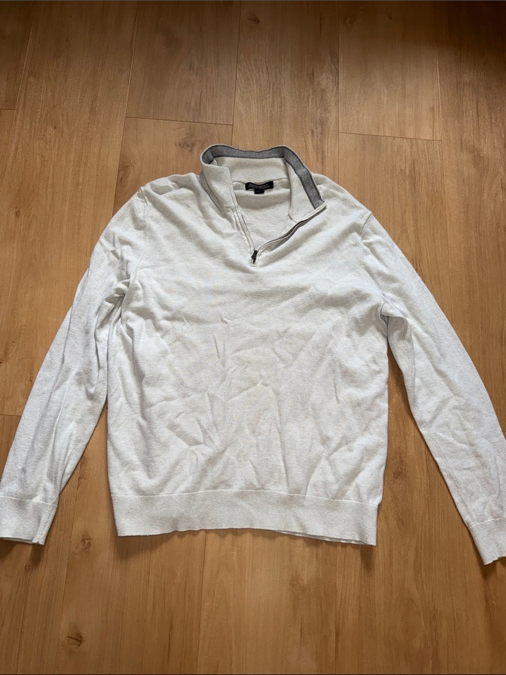 Banana Republic Men's Light Gray Quarter-Zip Sweater